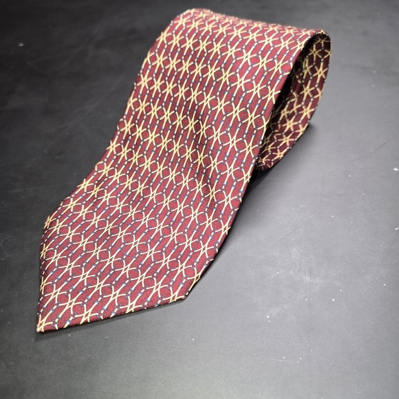 Brooks Brothers Makers 100% Silk Geometric Handmade USA Red Neck Tie - Picture 3 of 5